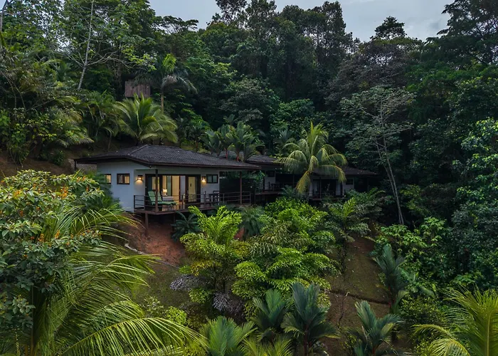 The Tranquilo Lodge, Adult Only, All Meals Included
